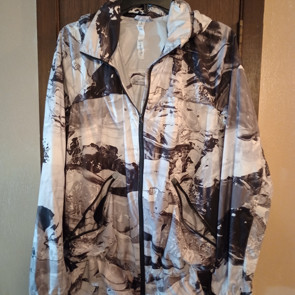 Lululemon Packable Windbreaker - image 1